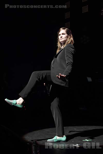 CHRISTINE AND THE QUEENS - 2014-06-21 - PARIS - Olympia - 